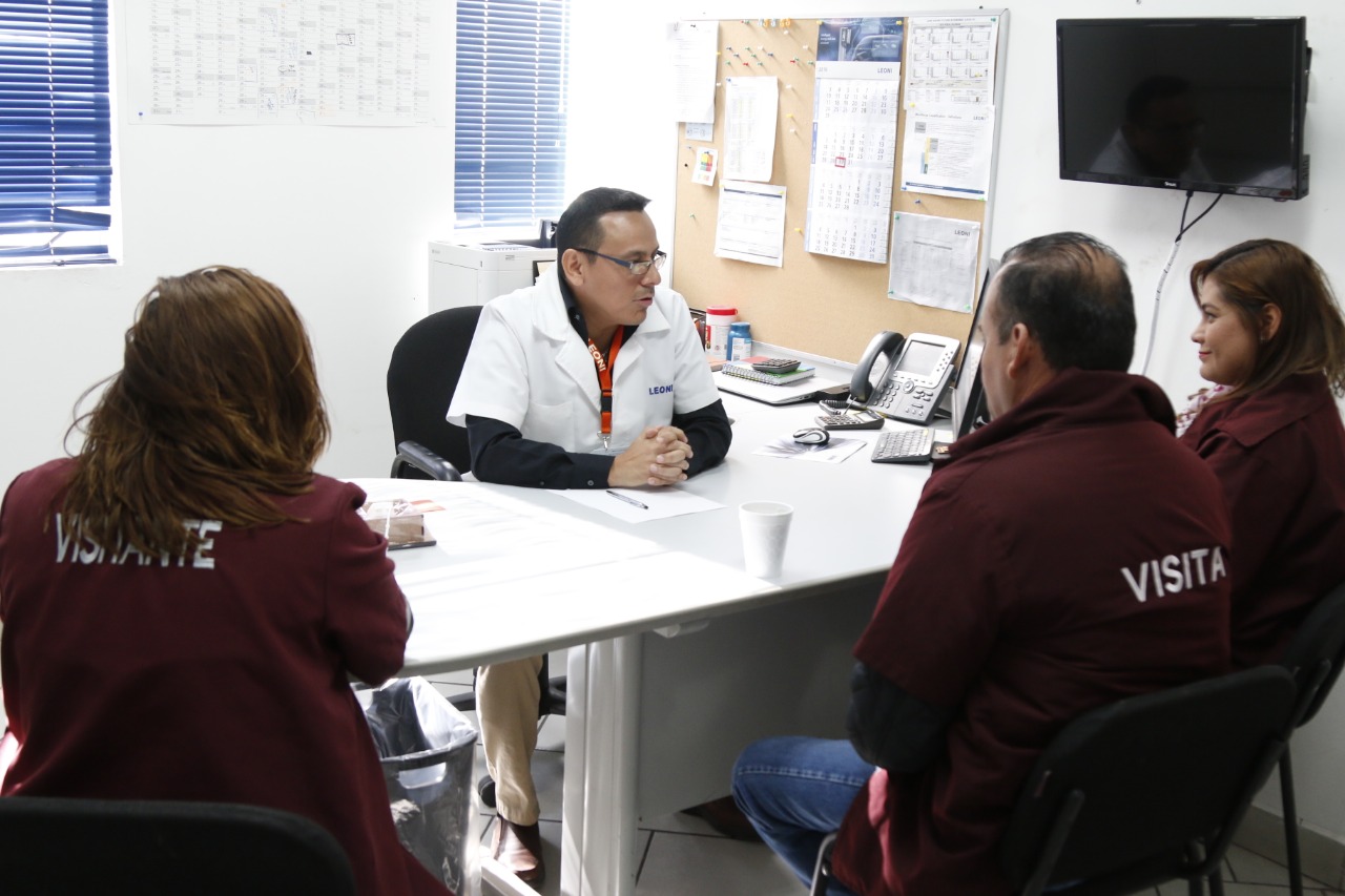 SE INSPECCIONAN EMPRESAS INDUSTRIALES