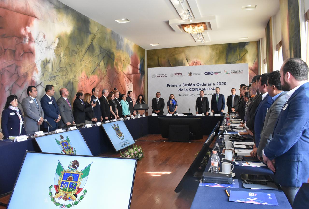 32 SECRETARIOS DEL TRABAJO EN DIÁLOGO